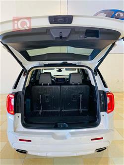 GMC Acadia